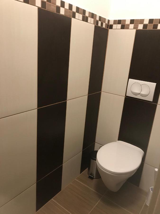 Appartement Jada Lakas à Keszthely Extérieur photo