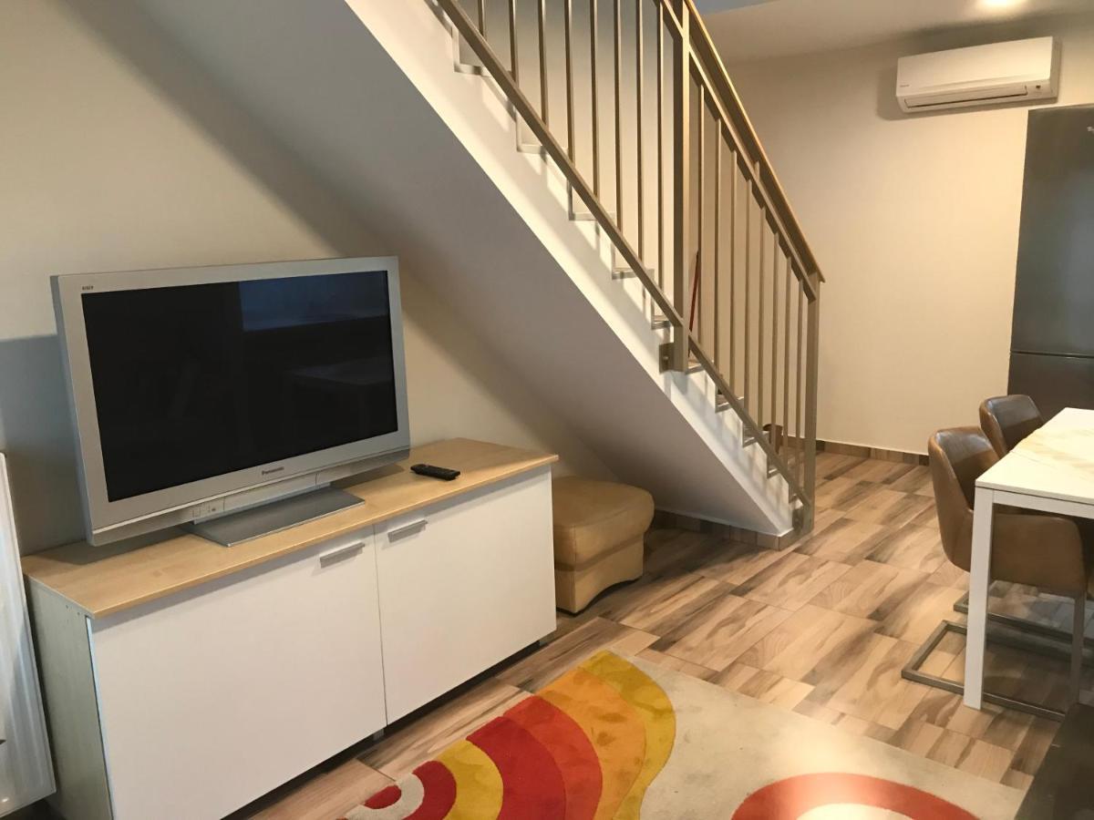Appartement Jada Lakas à Keszthely Extérieur photo