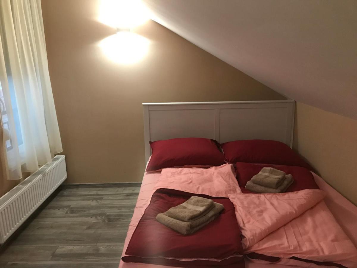 Appartement Jada Lakas à Keszthely Extérieur photo